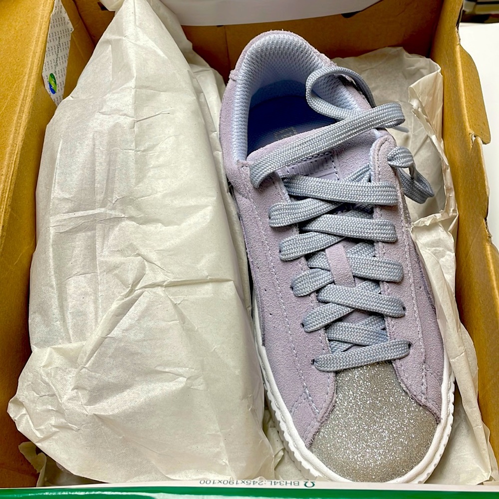Puma suede platform sneakers silver and Icelandic blue.